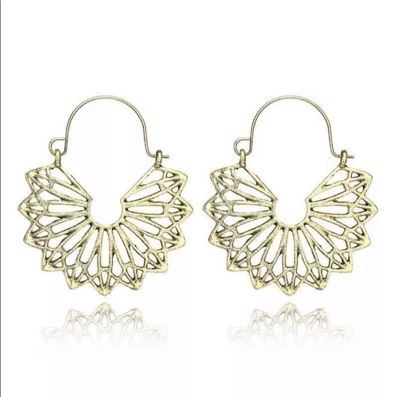 Jewelry - Gold Boho Dangle Drop Earrings
